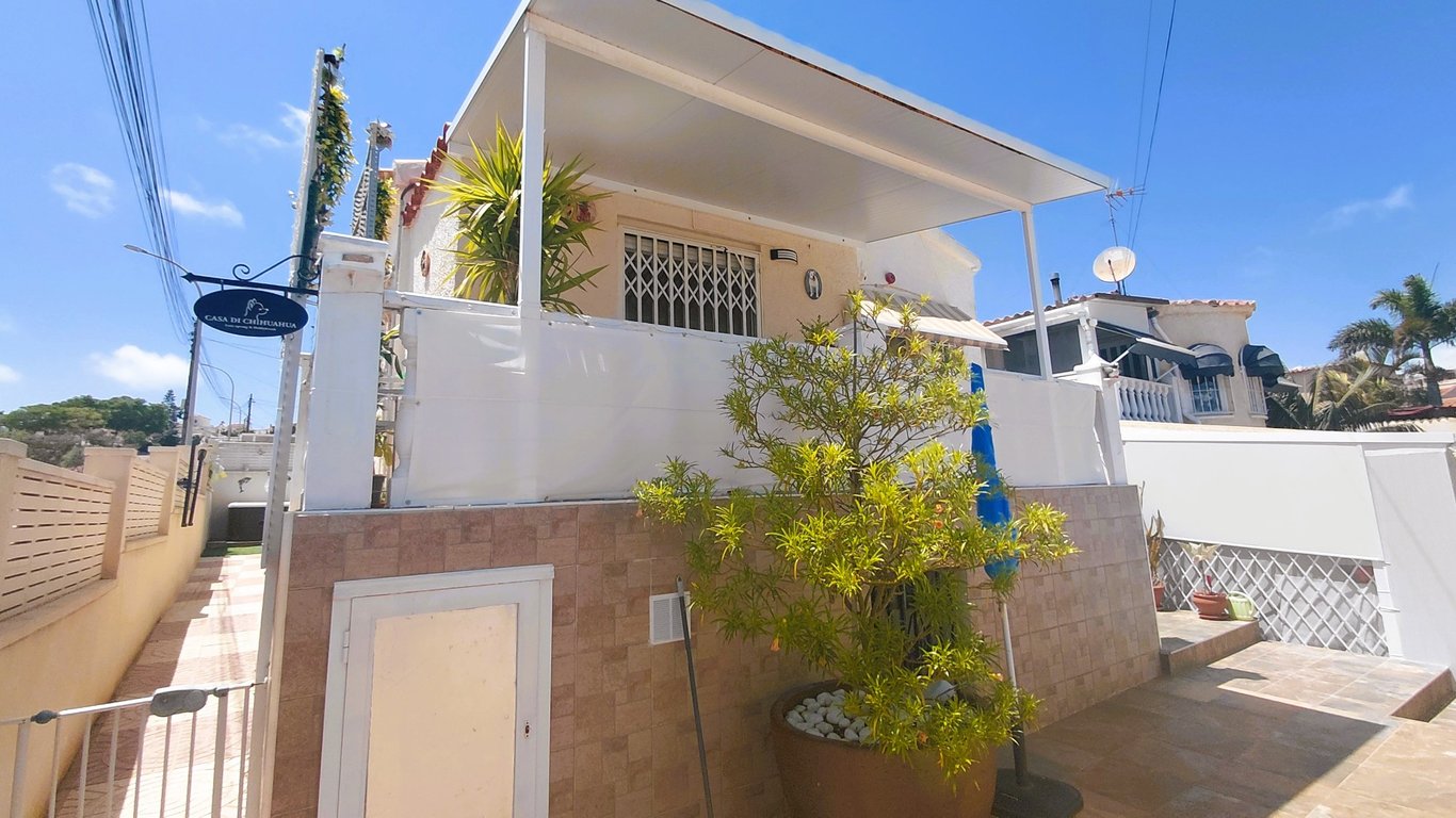 Villa in San Fulgencio - Image 3