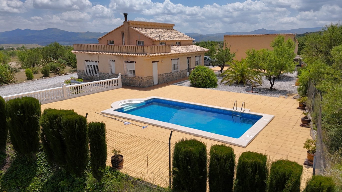 House in Velez-Blanco - Image 2
