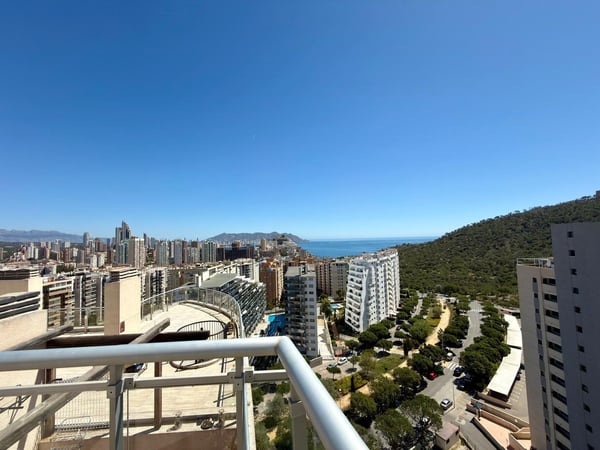 Apartment in Villajoyosa - view 1
