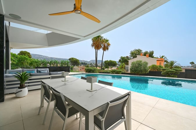 Villa in Moraira - view 1