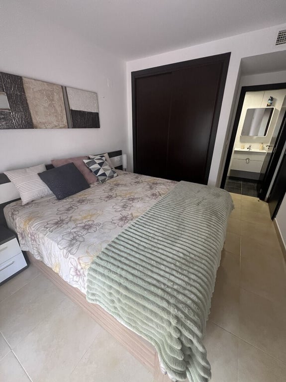 Apartment in Urbanizacion los Balcones - Image 3