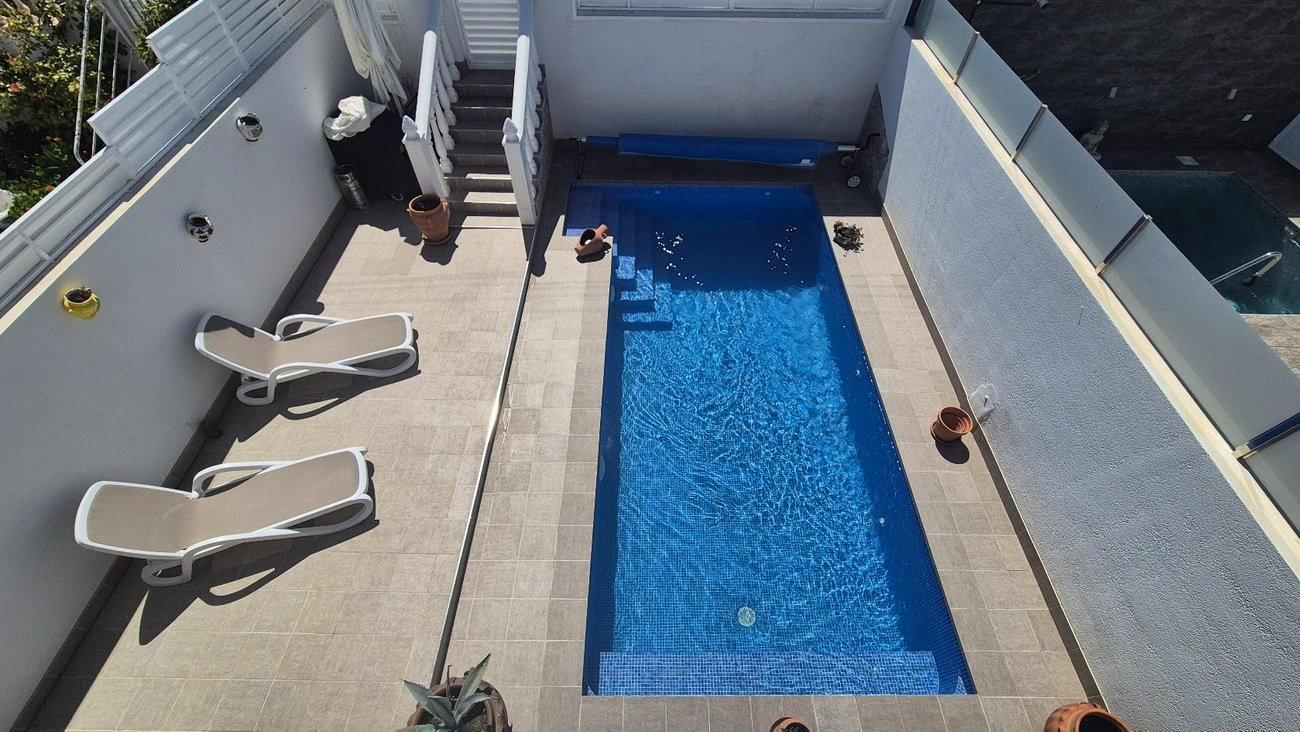 House in Villamartin - Image 3