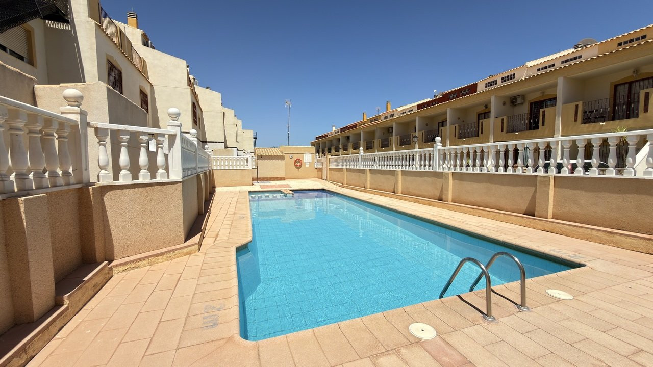 House in La Zenia - Image 3