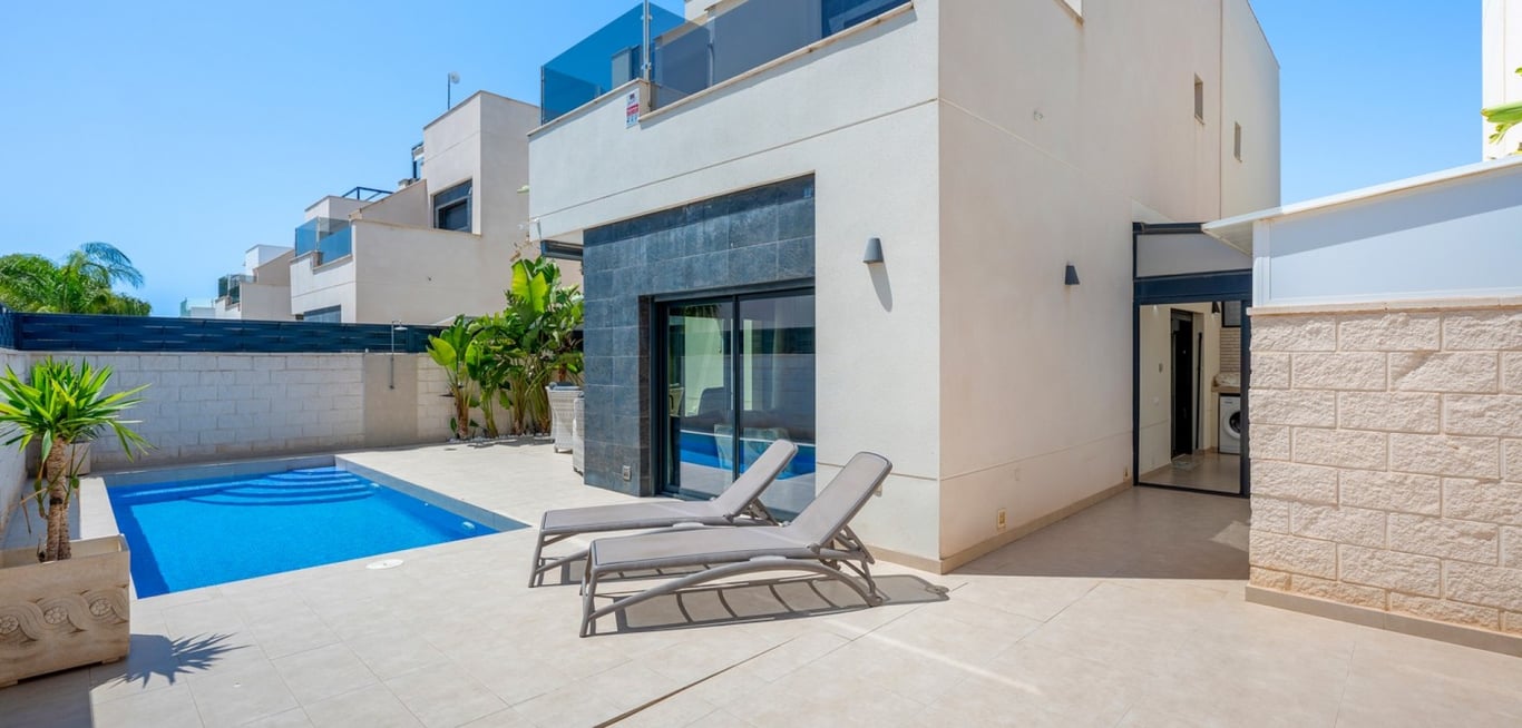 House in Ciudad Quesada - Image 3