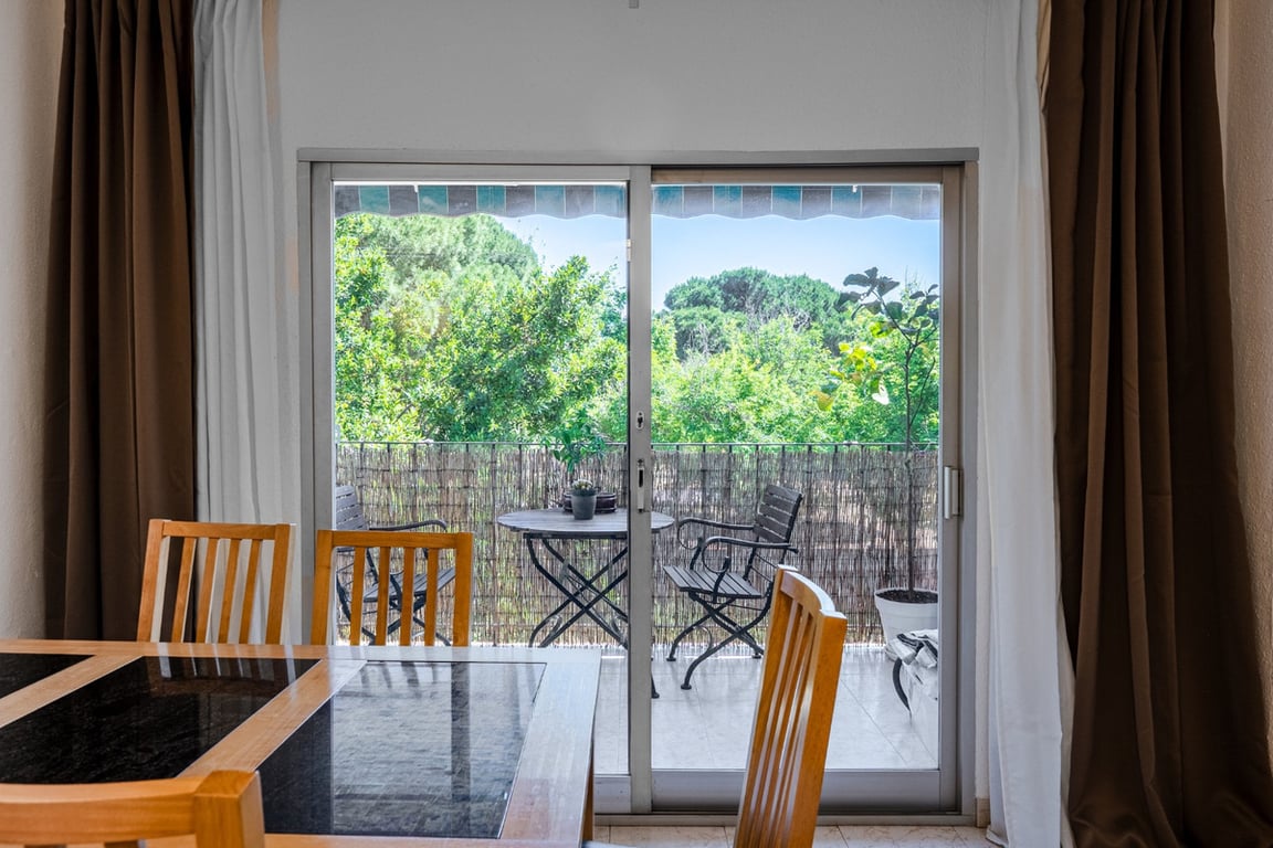 Apartment in Elviria - Image 2