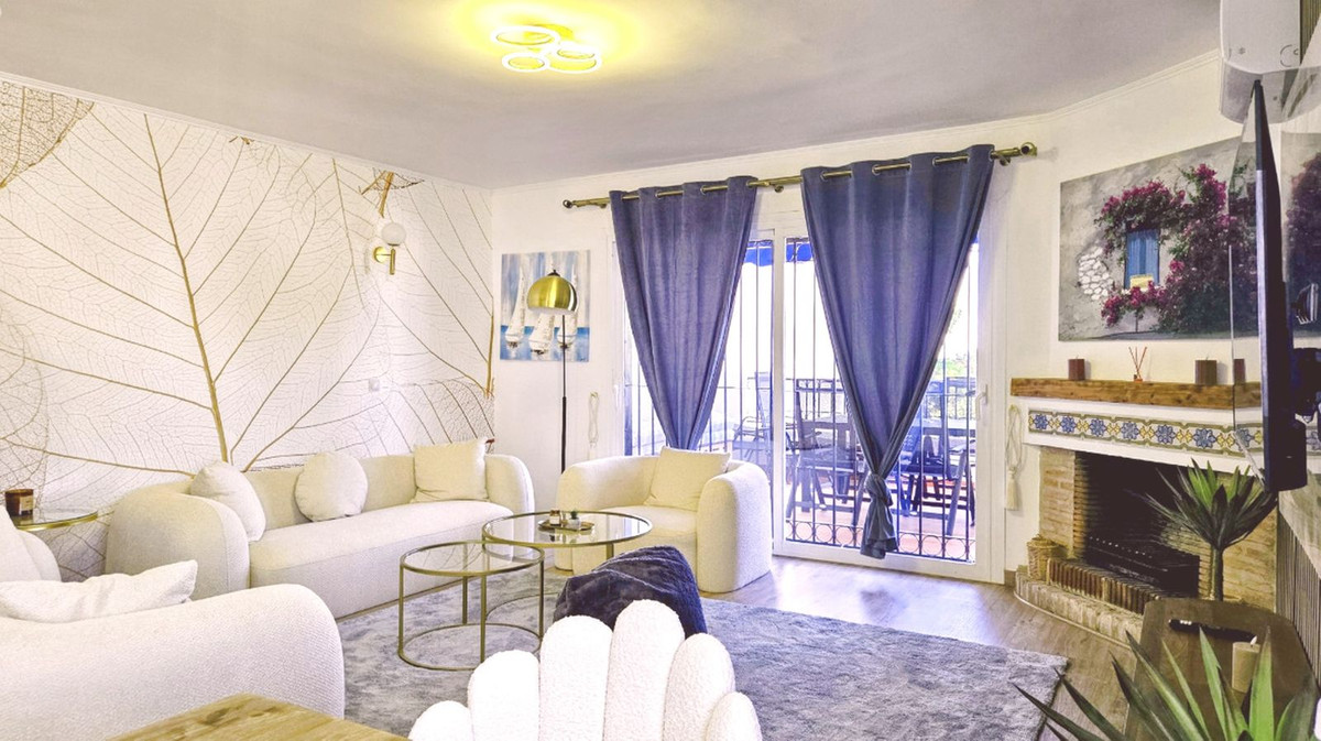 Villa in Sitio de Calahonda - Image 2