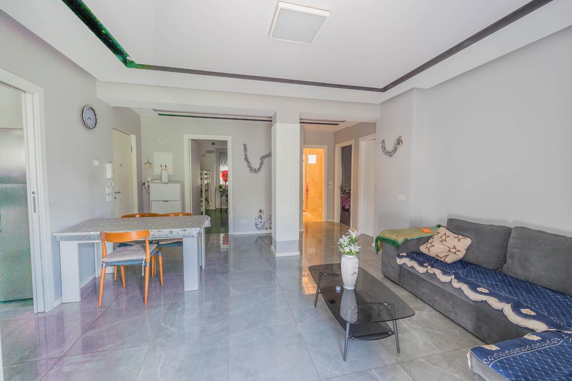 Apartment in Bolzano - Image 3