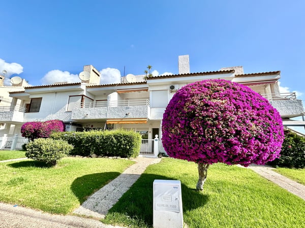 Apartment in Villamartin - view 1