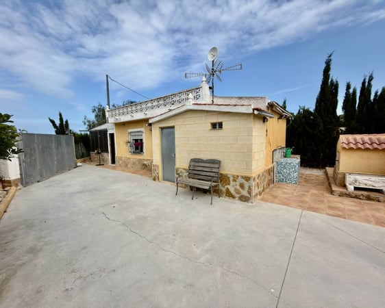 Farm, Ranch or Equestrian in San Fulgencio - view 1