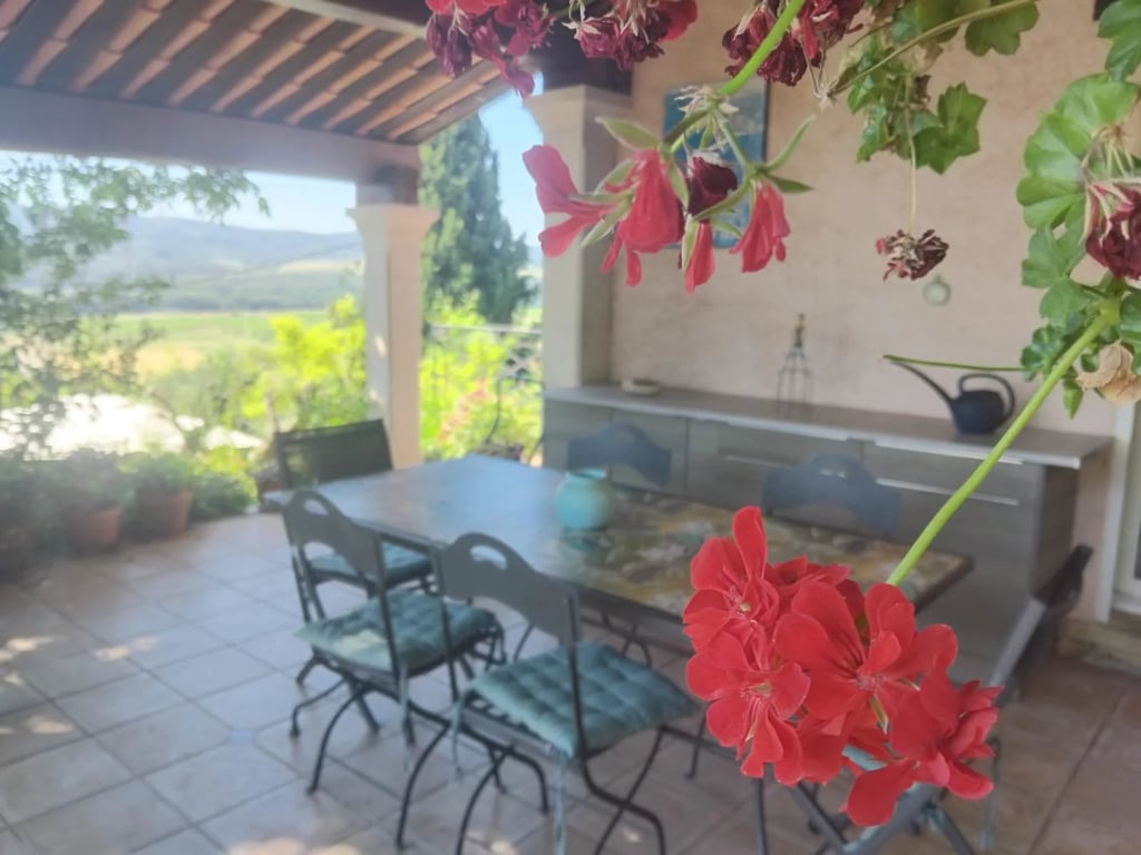 House in Montfort-sur-Argens - Image 3