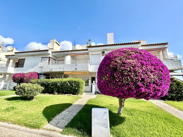 Apartment in Villamartin - view 1