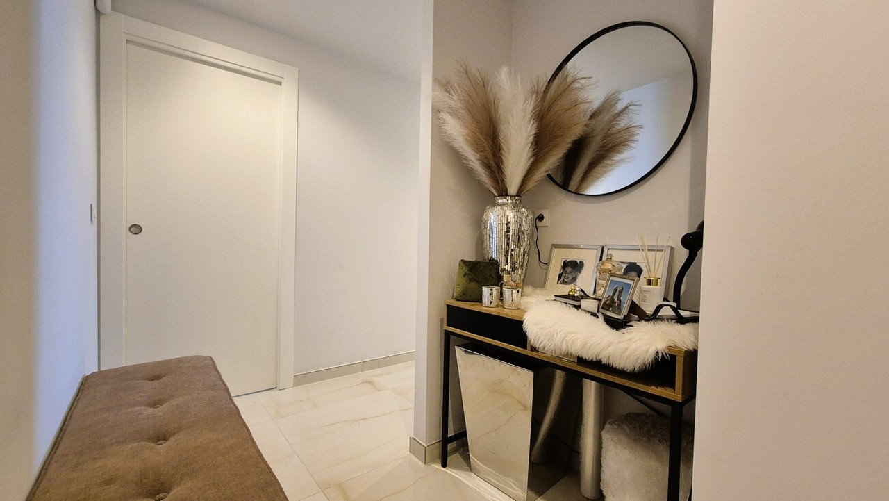 Apartment in Playa Flamenca - Image 3