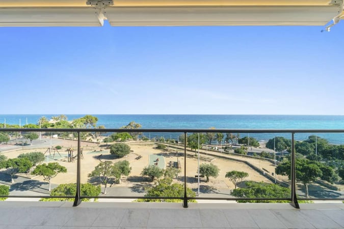 Apartment in Villajoyosa - view 1