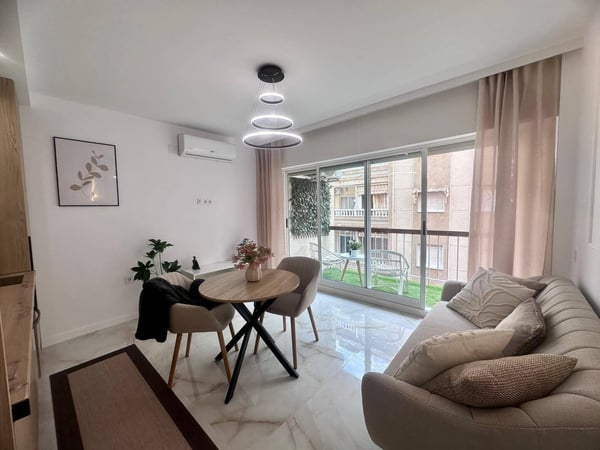 Apartment in Torrevieja - view 1