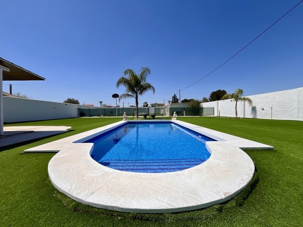 Farm, Ranch or Equestrian in Alcantarilla - view 1