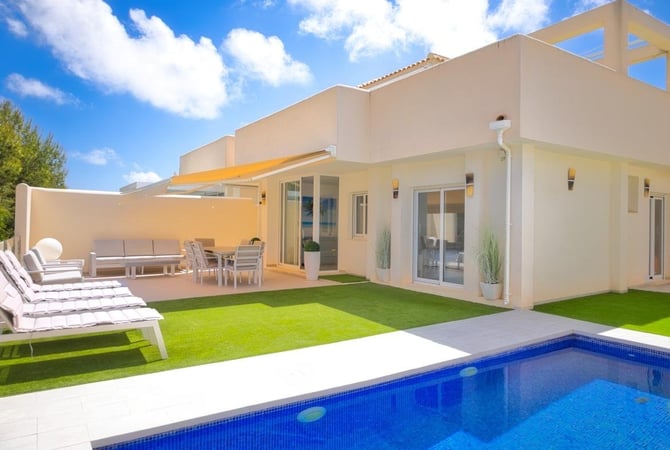 House in Urbanizacion los Balcones - view 1