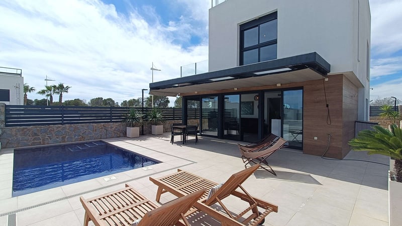 Villa in Algorfa - view 1