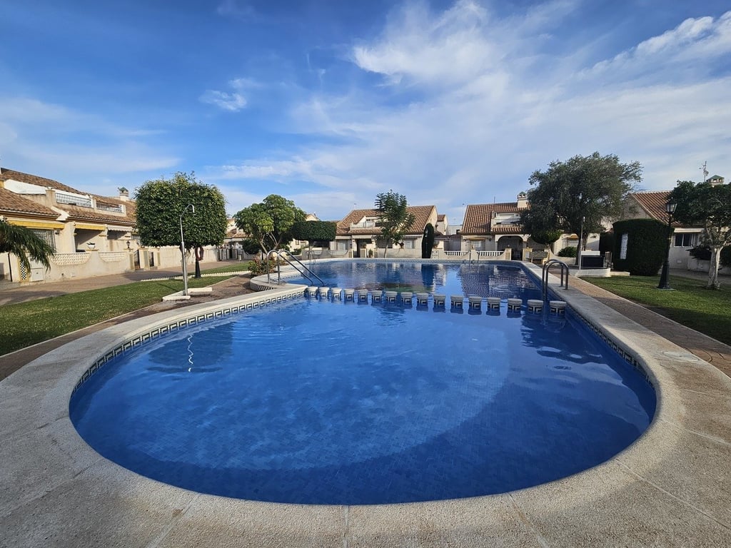 Villa in La Zenia - Image 2