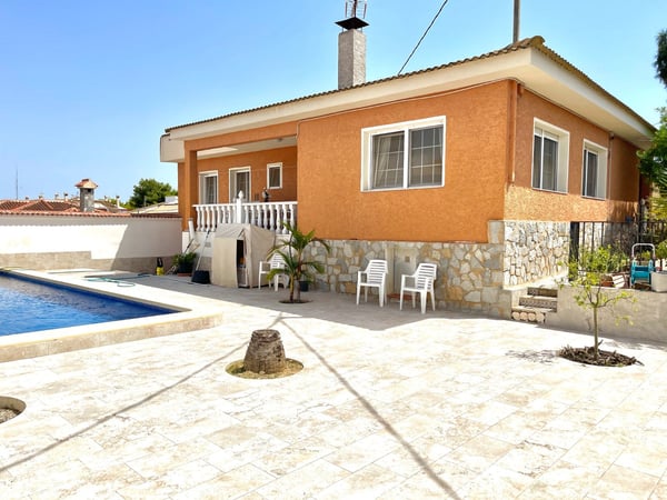 Villa in Benijofar - view 1