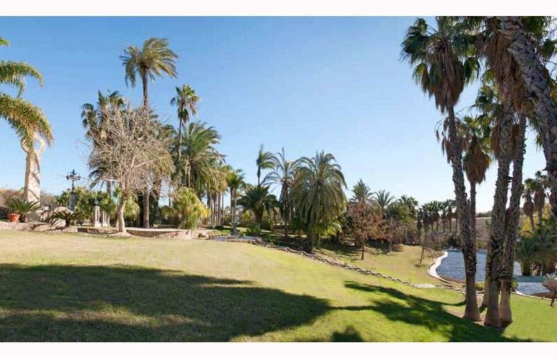 Villa in Villamartin - Image 3