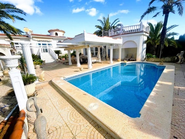Villa in Ciudad Quesada - view 1