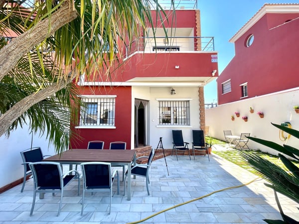 House in Torre de la Horadada - view 1