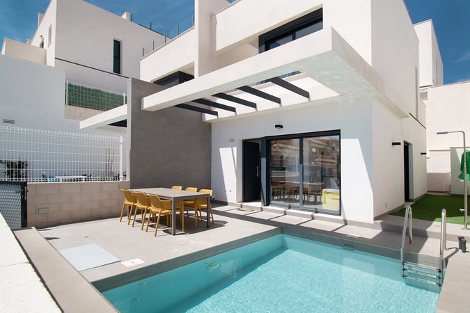 House in Urbanizacion los Balcones - view 1