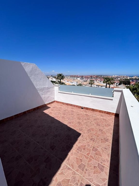 Apartment in Torrevieja - Image 3