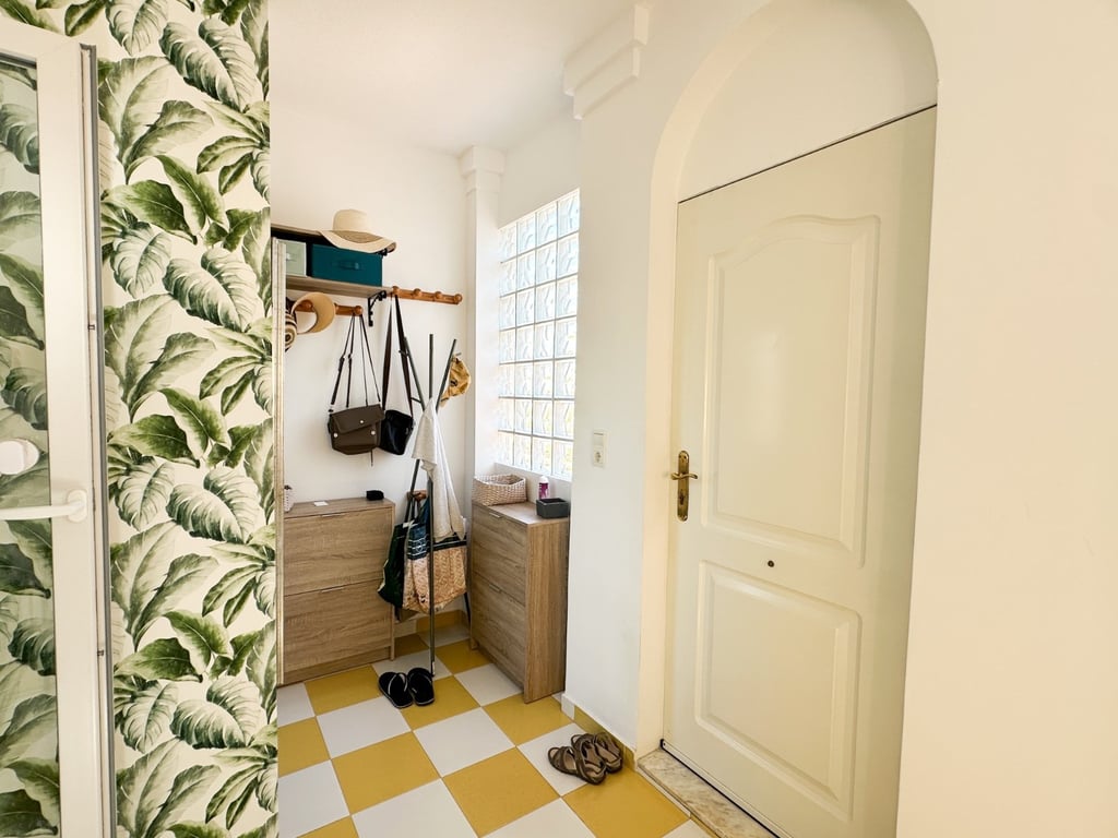 Villa in Torrevieja - Image 2