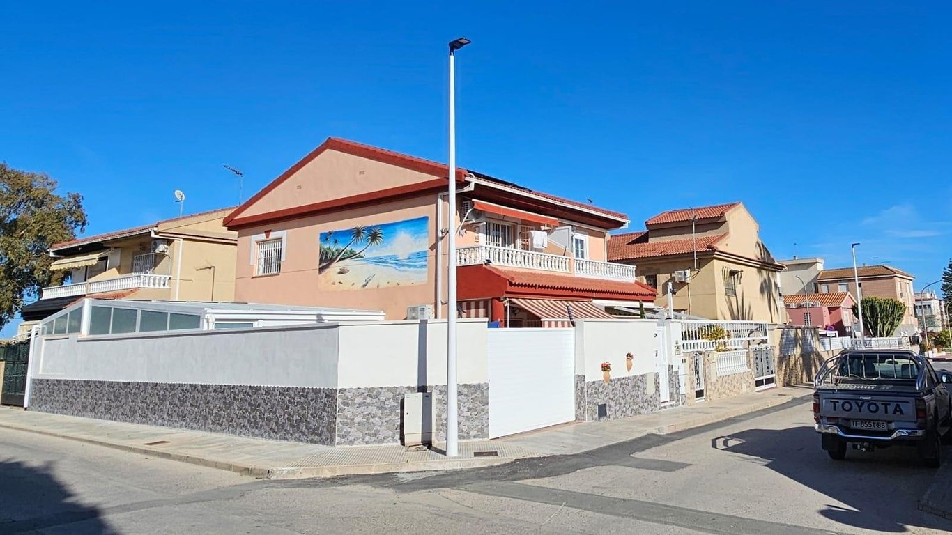 Apartment in Santiago de la Ribera - Image 3