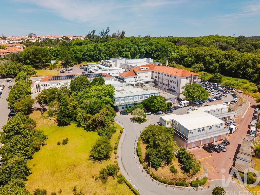 Apartment in Serra do Bouro - Image 2