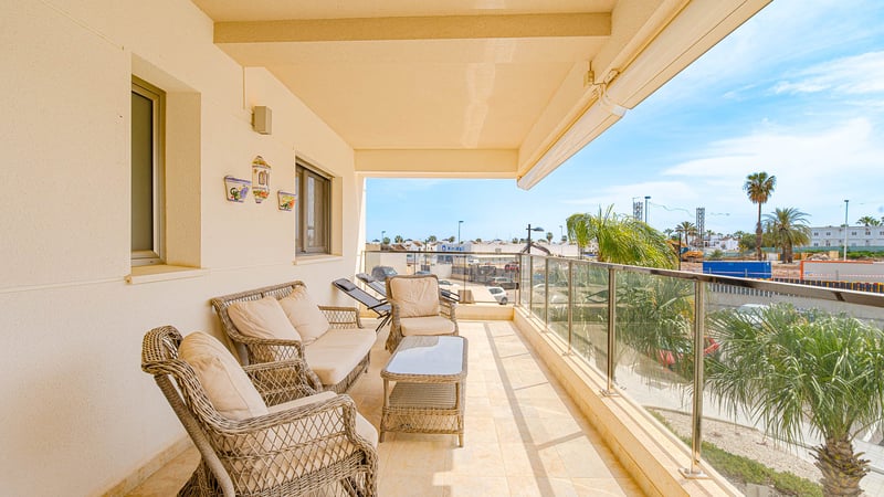 Apartment in Villamartin - view 1