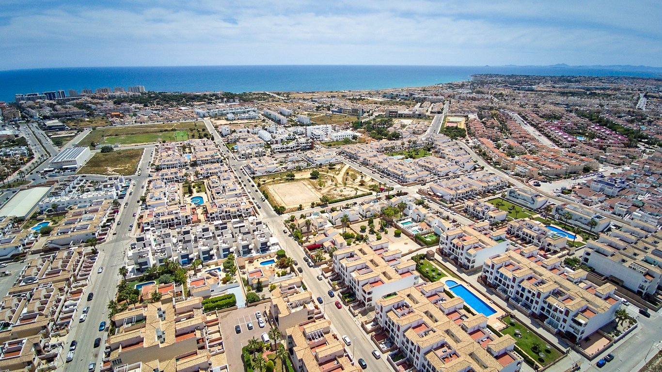 Penthouse in Punta Prima - Image 5
