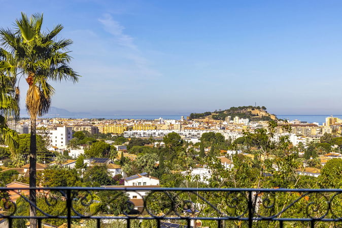 Villa in Denia - view 1