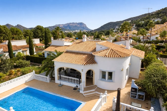 Villa in Pamis - view 1
