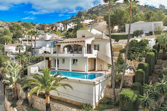 Villa in Moraira - view 1