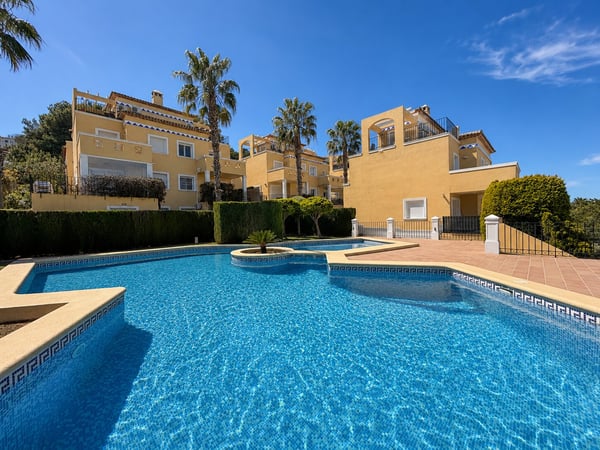 Apartment in Muntanya la Sella - view 1