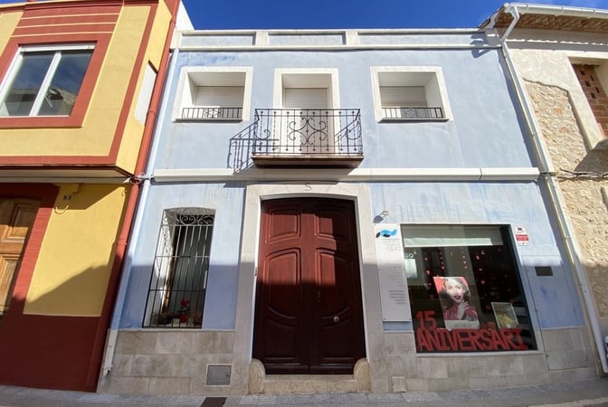 House in Pedreguer - view 1