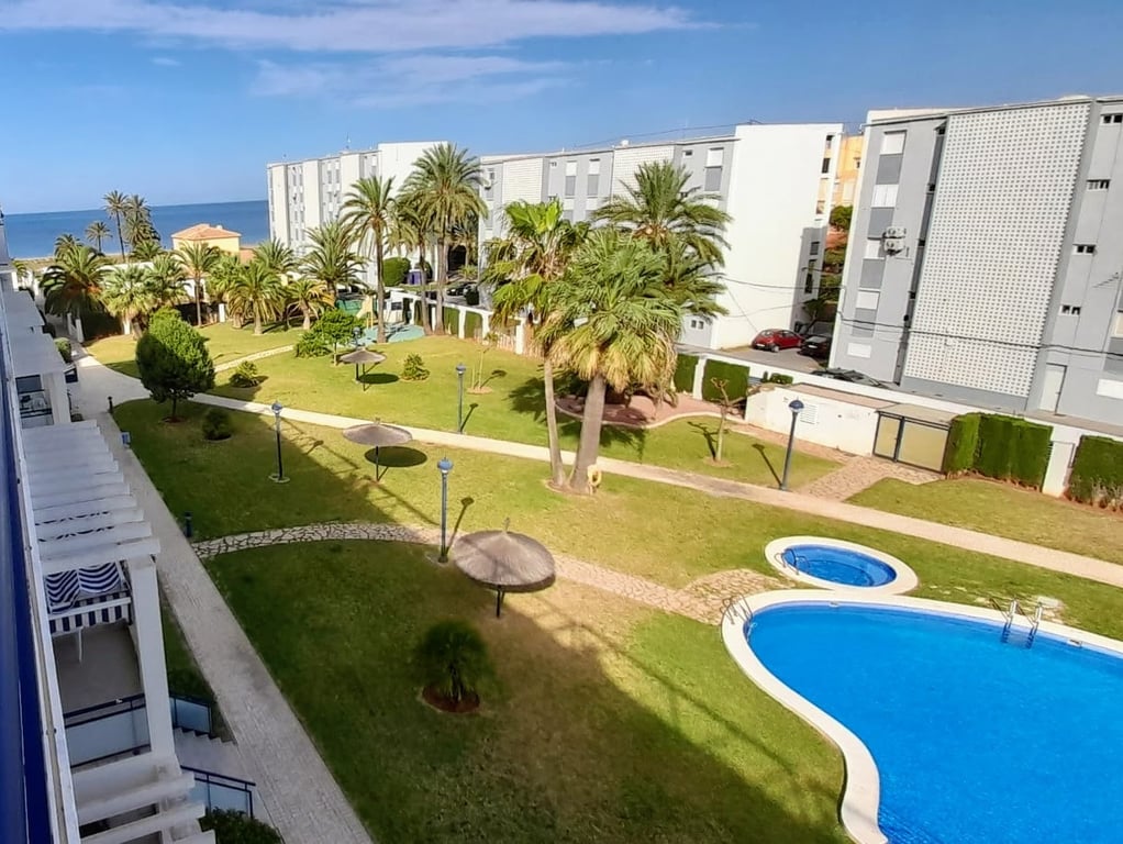 Apartment in Denia - Image 2