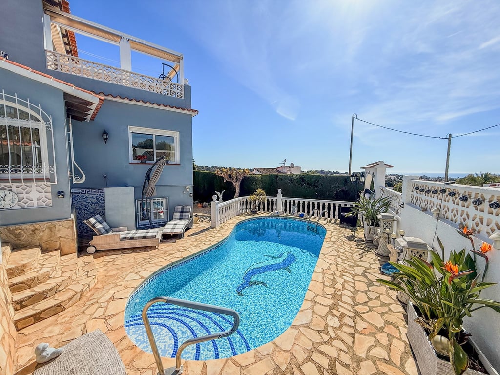 Villa in Calp - Image 2