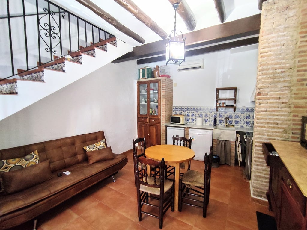 House in Benifairo de Valldigna - Image 3