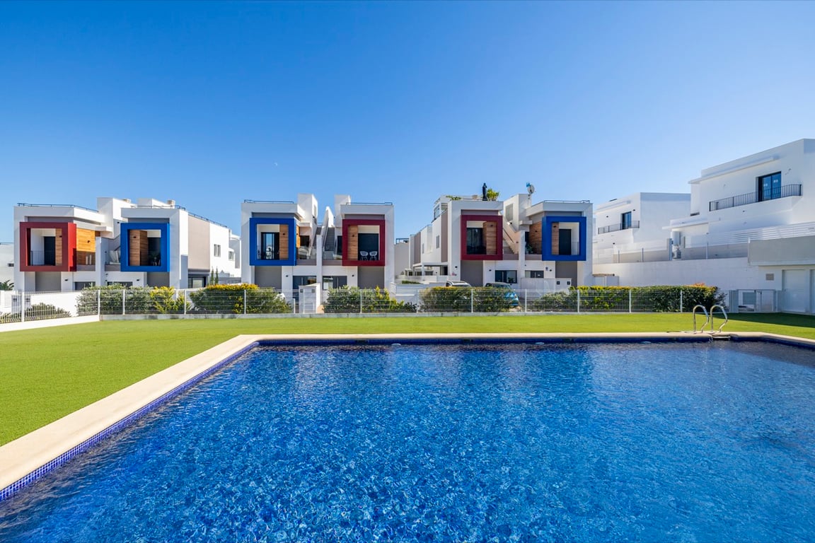 House in Denia - Image 3
