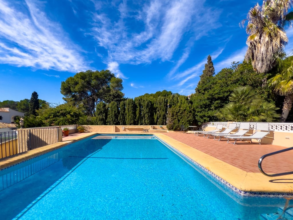 Villa in Moraira - Image 2