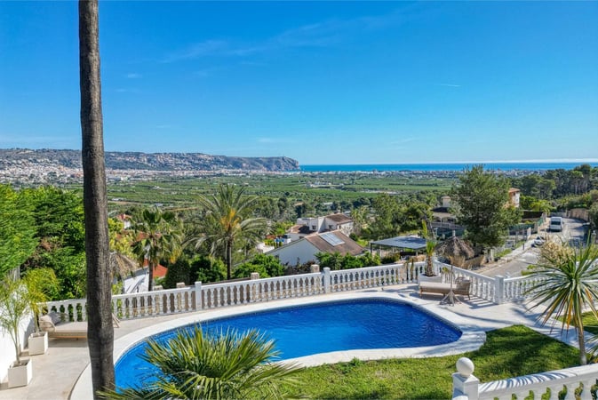 Villa in Javea - view 1