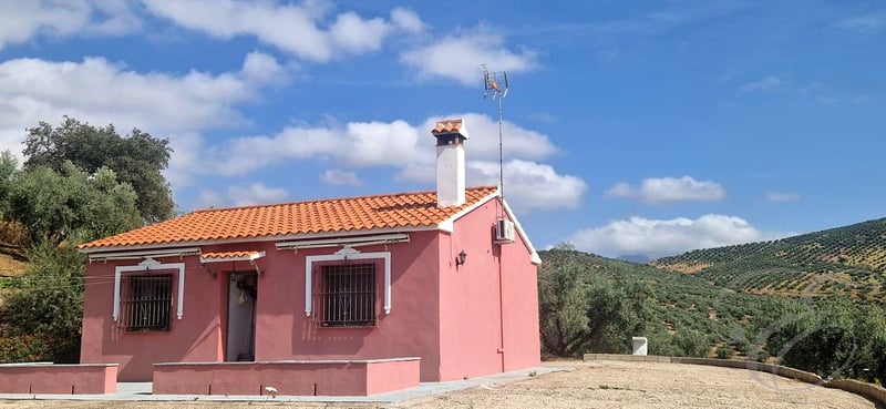 House in Comares - view 1