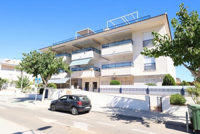 Apartment in Mil Palmeras - view 1