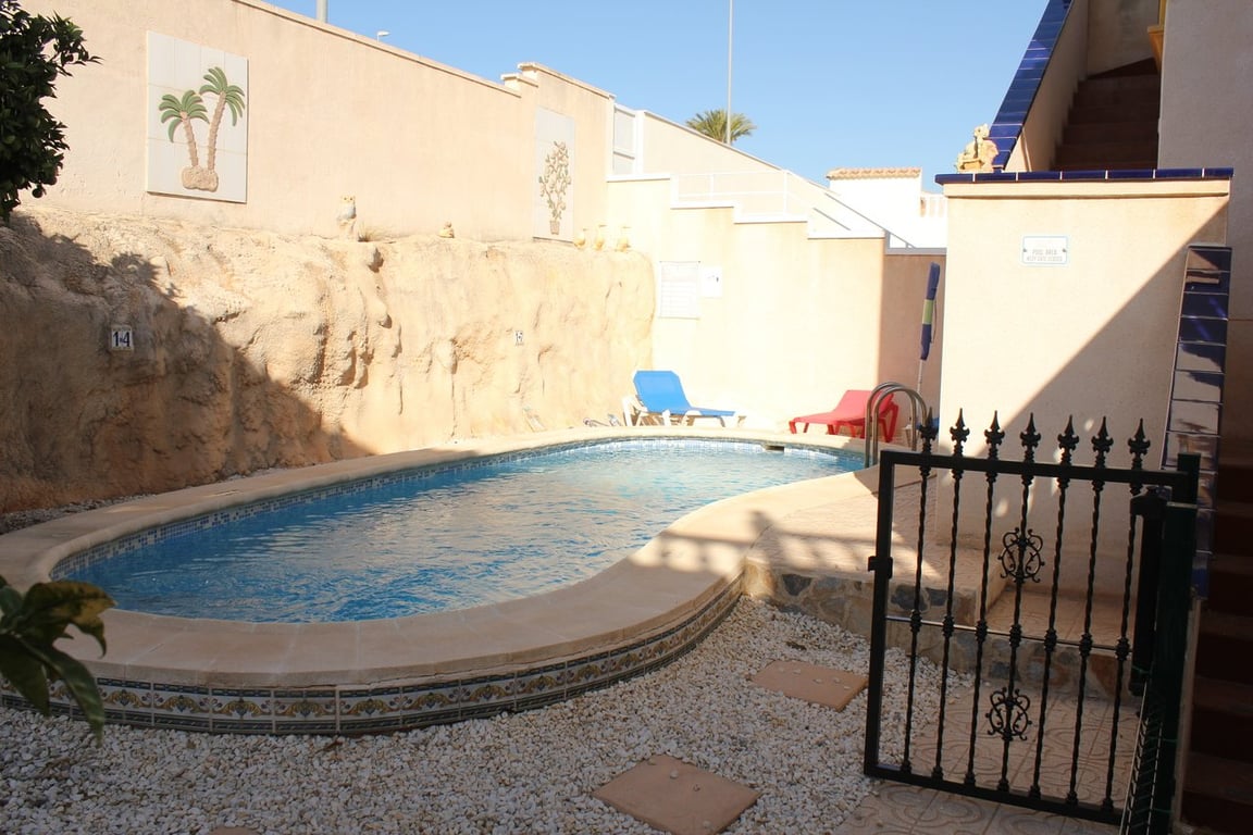 Villa in La Zenia - Image 3