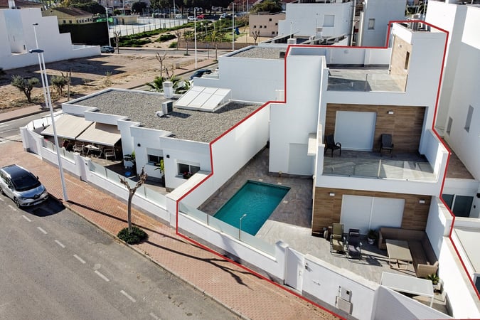 Villa in San Pedro del Pinatar - view 1