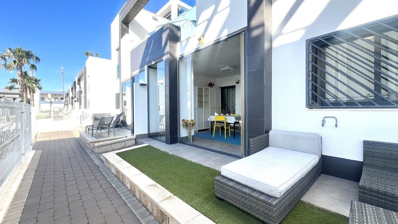 Apartment in La Zenia - view 1
