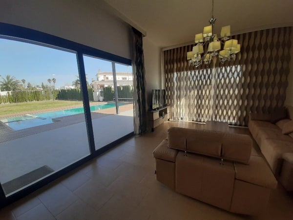 Villa in Santiago de la Ribera - view 1